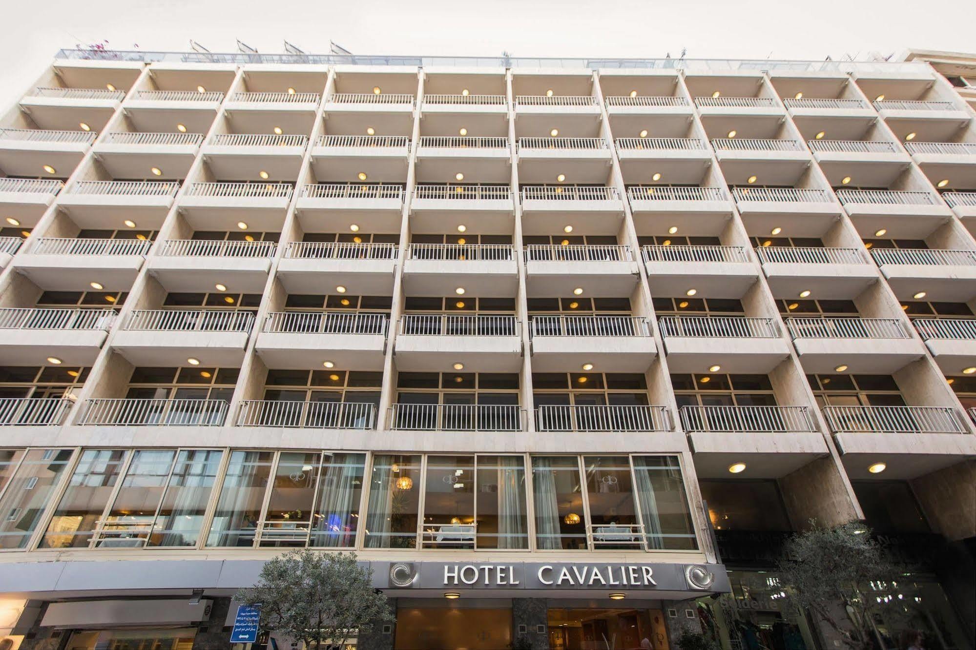 Hotel Cavalier Beirut Exteriör bild